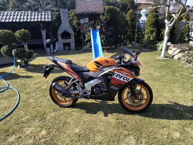 Motocykl Honda CBR 125
