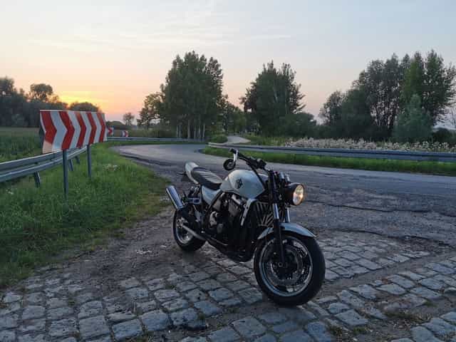 Kawasaki zrx 1100, naked sport custom A2 zamiana