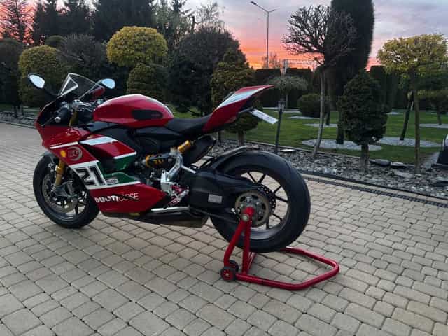 Ducati Panigale V2 Bayliss 1st Championship 20th Anniversary