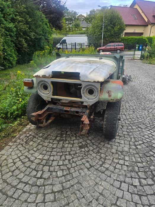 samochody na części Toyota Land Cruiser BJ 40  BJ 42