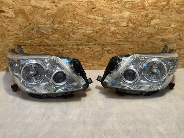 przednia prawa lewa lampa toyota j150 land cruiser 09-13