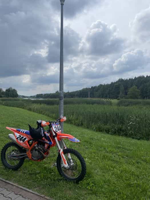 **KTM SXF 250, 2017rok**