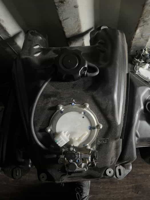 Pompa i zbiornik paliwa Yamaha Grizzly 450 kodiak