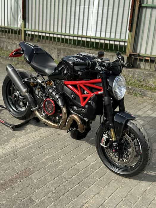 Ducati Monster 1200R custom