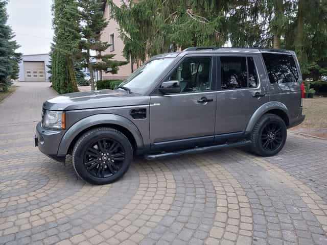 Land Rover Discover 4 3.0 V6 HSE Black Edition  Silnik po remoncie