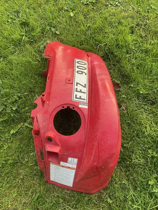 Błotnik prawy przód nadkole Yamaha grizzly 550/700 owiewka przód