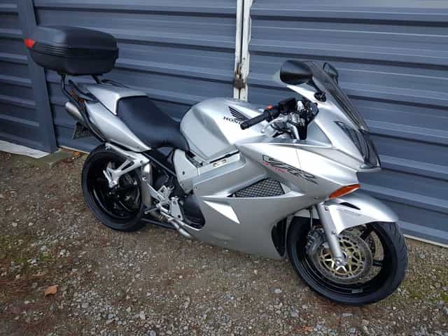 Honda VFR 800 V-Tec 03r RC46 Wtrysk FZS FZ8 GSXF 1250 GSF Bandit CBF