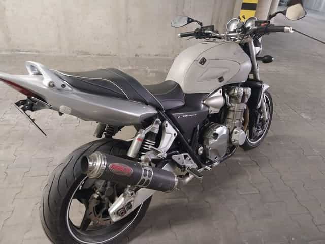 Honda CB 1300 motocykl