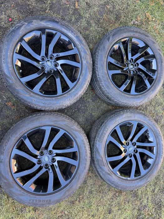 Kola Felgi Alu Land Range Rover Discovery 255/55/20 Pirelli 2022r.