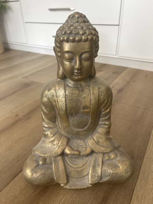Figurka budda kolor zloy