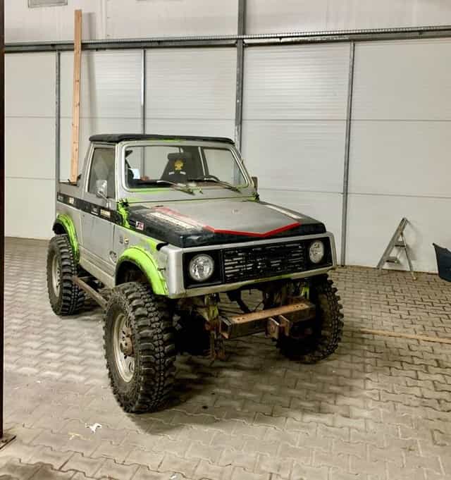 Suzuki samurai Zmota mosty patrol silnik BMW 3.0 D