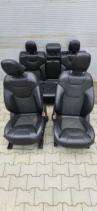 fotele kanapa komplet tapicerka Jeep Cherokee KL 19r