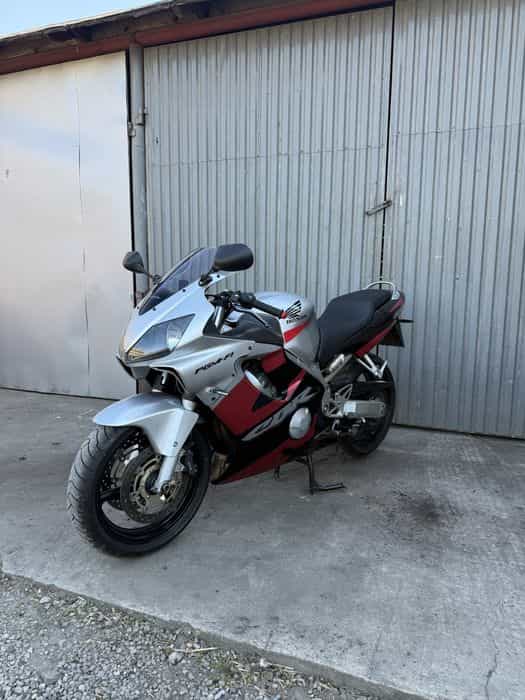 Honda CBR 600 f4i
