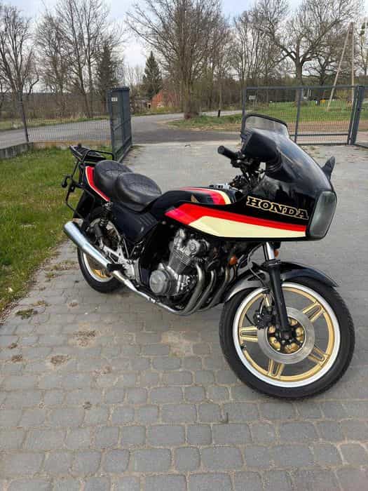 Honda CB900F2 83 rok*Niemcy*MEGA rzadka*piękna i sprawna*3 kufry
