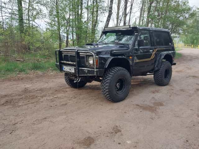 Nissan Patrol Y60