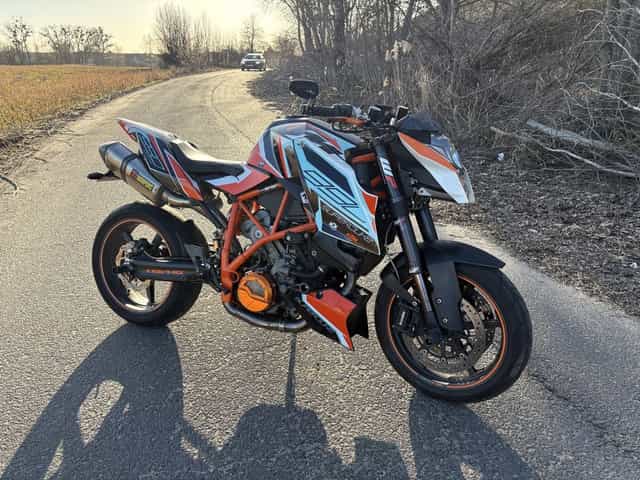 Ktm superduke 990r 2010 Zamiana 1290/s1000rr/hayabusa/intruder 1800