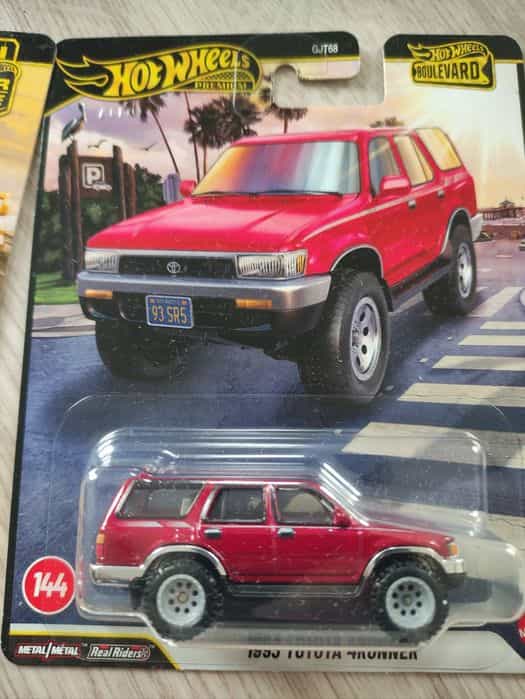 Hot Wheels Premium Toyota 4Runner