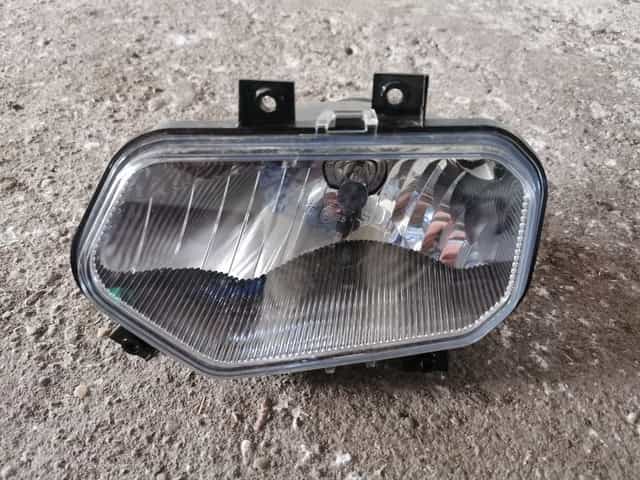 Polaris sportsman scrambler lampa przód reflektor lewy