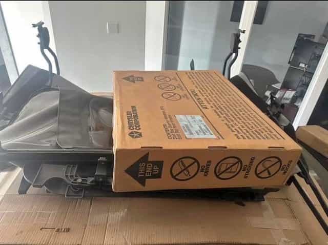 SOF TOP Jeep Wrangler JKU 5 drzwi Oryginalny MOPAR