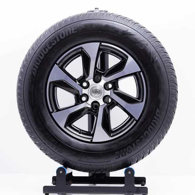 NOWE ORYGINALNE Felgi Toyota 17" - Hilux Land Cruiser