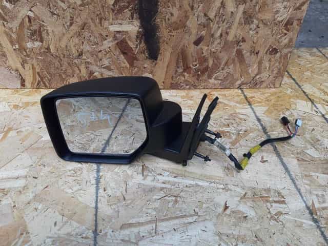 Lusterko Jeep Cherokee Liberty KK 9 pin