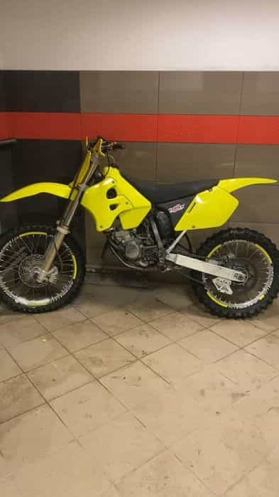 Motocykl Suzuki RM 125