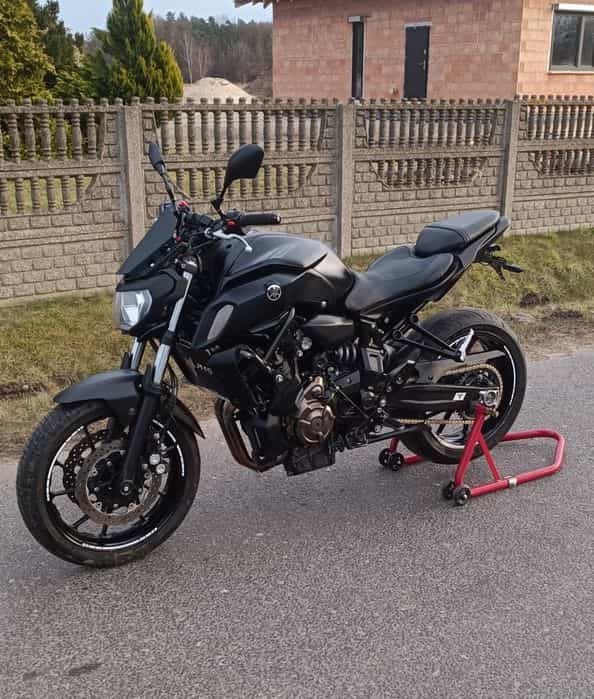 Yamaha MT07 lift A2 35KW ABS  sporo dodatków  okazja !