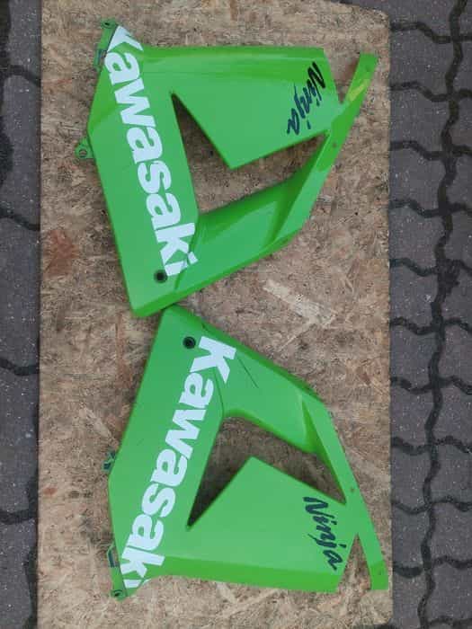 Kawasaki zx10r zx10 owiewka boczek bok plastik