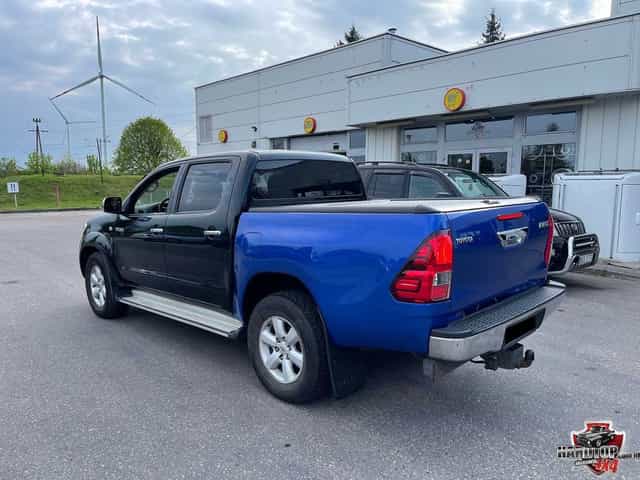 Paka Toyota Hilux, przestrzeń załadunkowa Toyota Hilux