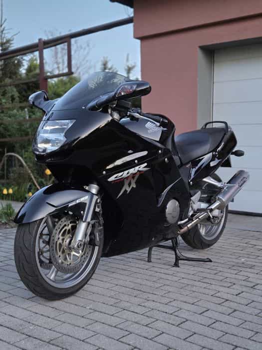 HONDA CBR 1100XX 2001r 25300km! 152KM! Piękna!