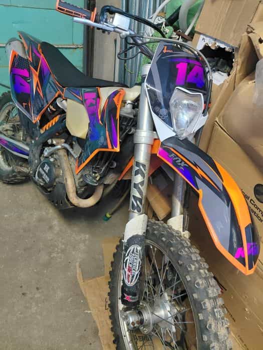 Ktm excf 250 4t.