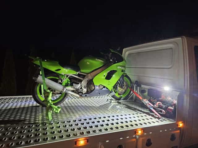 Kawasaki Ninja ZX-9R