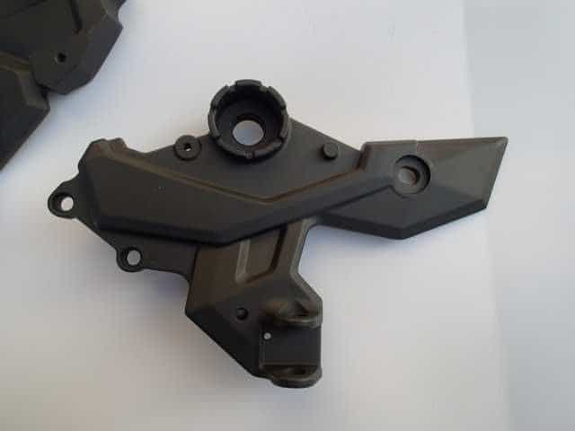 KAWASAKI Z650 Ninja 650 SET Kierowcy Prawy mocowanie nowe