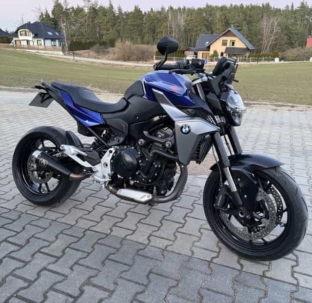 BMW F900R Salon Polska Bezwypadkowy Mały Przebieg Bardzo doinwestowany