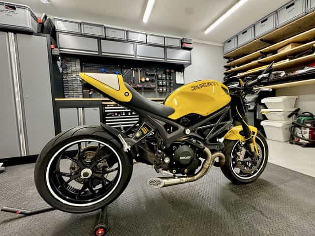 Ducati monster 696 evo monowahacz 796/1100