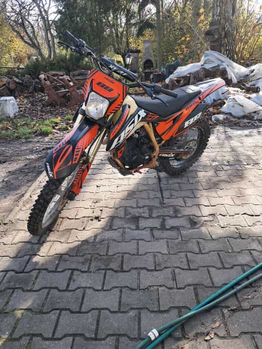 Sprzedam Asix xb88 250