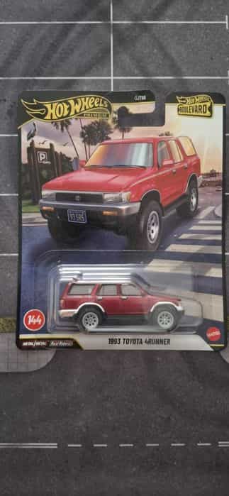 Toyota 4runner hotwheels premium