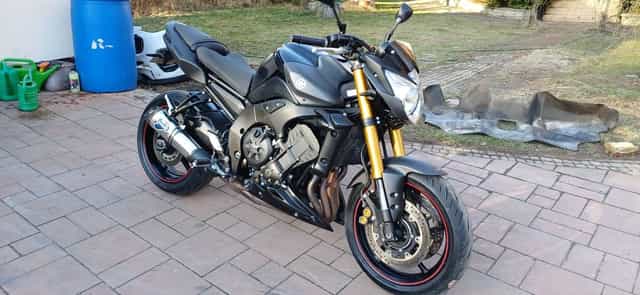 Yamaha FZ8 N 2015R Swieżo sprowadzona  Stan Bdb