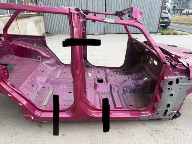 Próg słupek ćwiartka Jeep Wrangler 24r