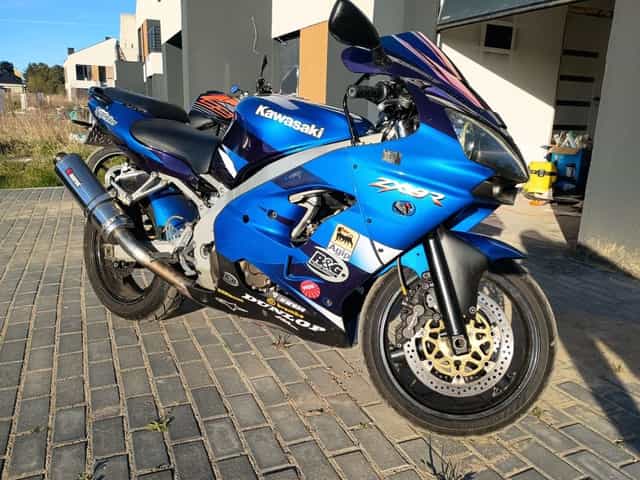 Kawasaki zx9r 2000 r.