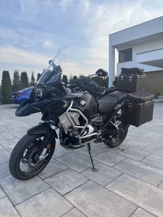 BMW 1250 GS pakiet 719, triple black, akrapovic