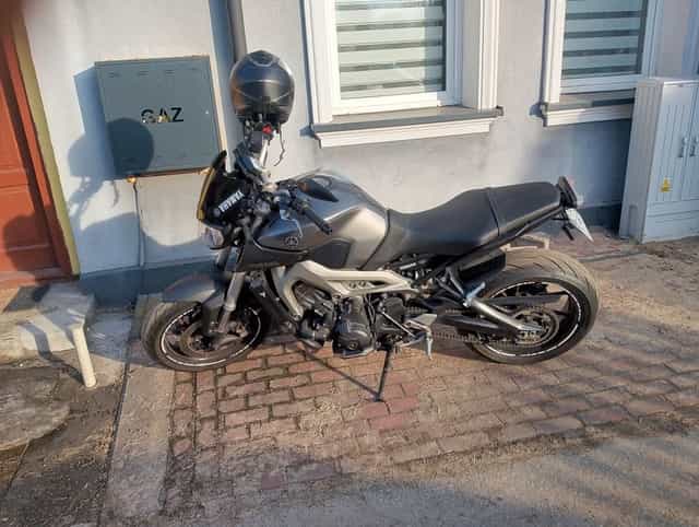 Sprzedam Yamahę MT09