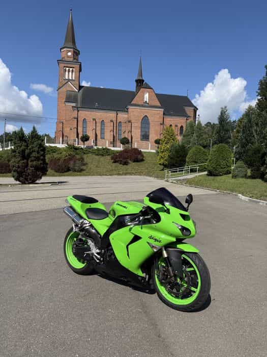 Kawasaki ZX10R 2006 rok Ładny Oryginalny stan !!