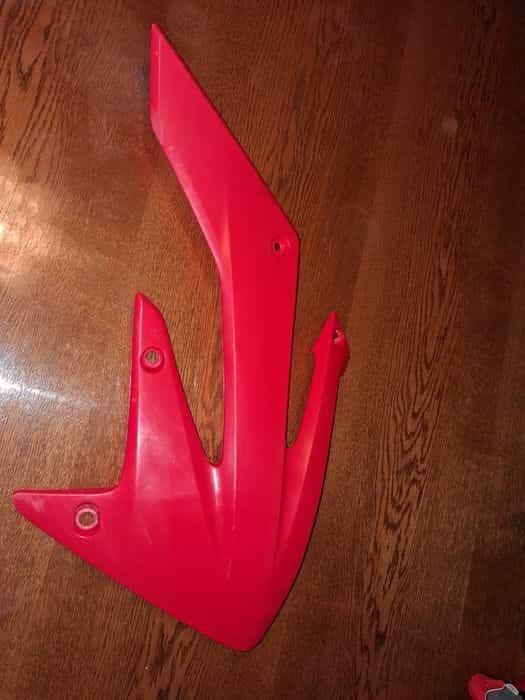 Sprzedam kompletne plastiki do Hondy Honda CRF250R 2007r