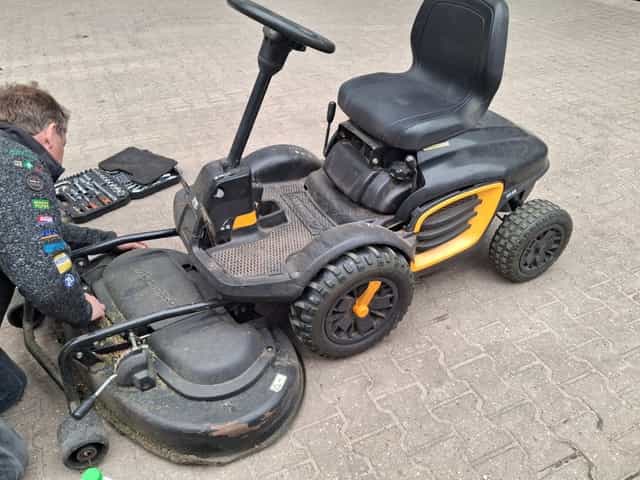 Traktorek kosiarka Mc Culloch Husqvarna