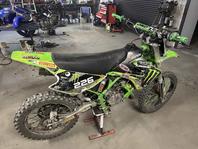 Kawasaki kx 85 + drugi silnik