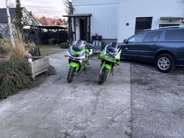 Kawasaki zxr750 oraz Zx900