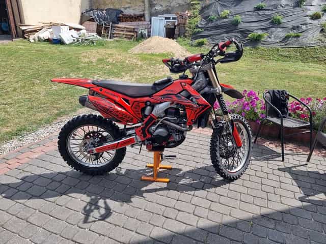 Honda crf 450 pełen ukald wydechowy