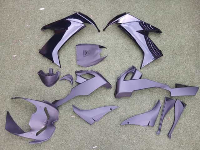 Plastiki owiewki Kawasaki zx10r 2008-2010 bok boki czacha pług wypełnienia