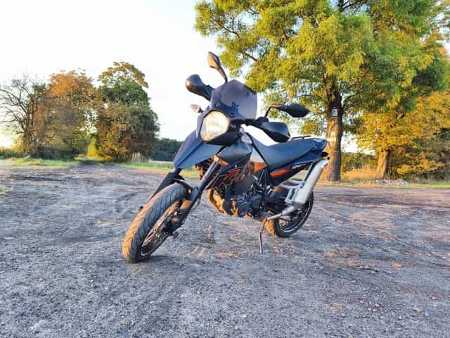 Sprzedam KTM 690 supermoto 2007r